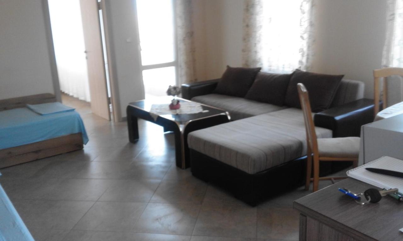 Apartments Sea Sounds Поморие Экстерьер фото