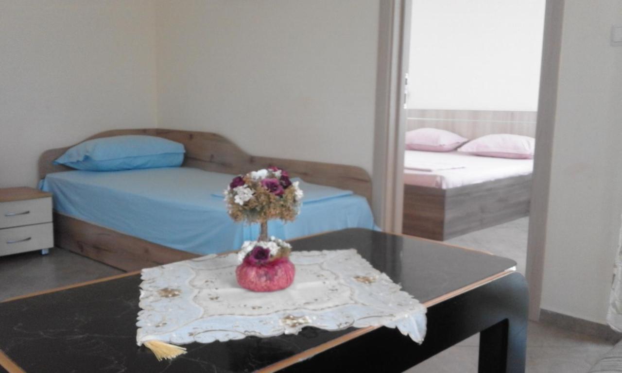 Apartments Sea Sounds Поморие Экстерьер фото